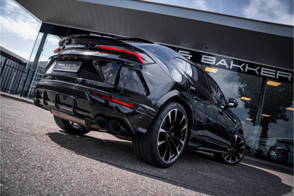 Lamborghini Urus 4.0 V8 (650pk) ** Panodak ** Advanced B&O 3D ** Massage ** 23inch Lamborghini Urus 4.0 V8 (650pk) ** Panodak ** Advanced B&O 3D ** Massage ** 23inch