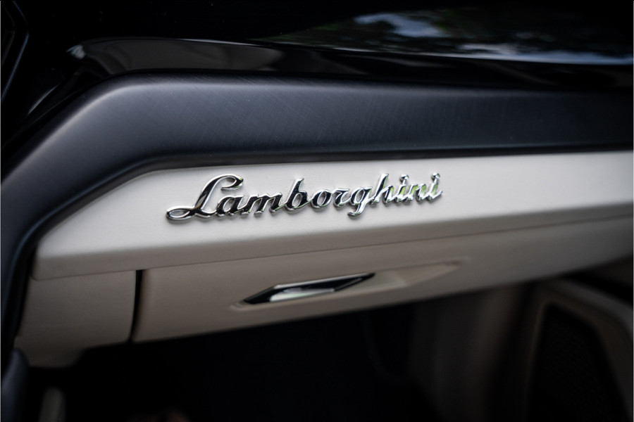 Lamborghini Urus 4.0 V8 (650pk) ** Panodak ** Advanced B&O 3D ** Massage ** 23inch Lamborghini Urus 4.0 V8 (650pk) ** Panodak ** Advanced B&O 3D ** Massage ** 23inch