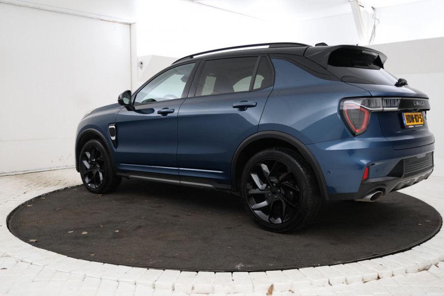 Lynk & Co 01 1.5 Full black, Navigatie 360 Graden, climate,