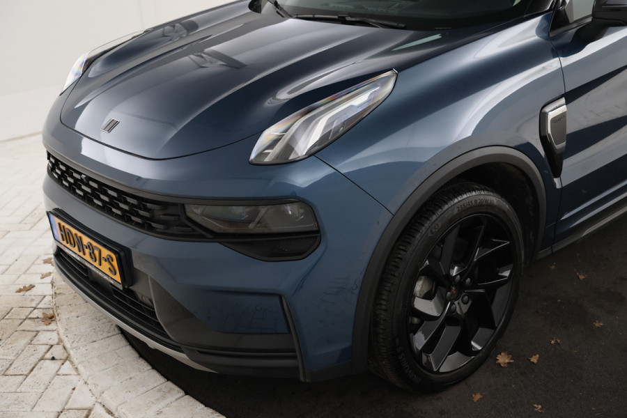 Lynk & Co 01 1.5 Full black, Navigatie 360 Graden, climate,