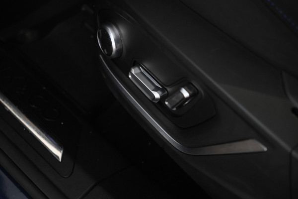 Lynk & Co 01 1.5 Full black, Navigatie 360 Graden, climate,