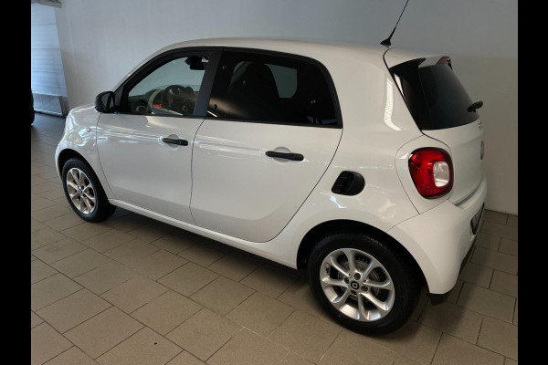 Smart Forfour 1.0 Business Solution AIRCO CRUISE BLUETOOTH ELEK RAMEN CENT VERG LM VELGEN PRIVACYGLAS ZEER NETTE AUTO