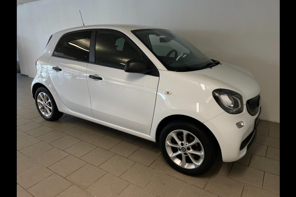 Smart Forfour 1.0 Business Solution AIRCO CRUISE BLUETOOTH ELEK RAMEN CENT VERG LM VELGEN PRIVACYGLAS ZEER NETTE AUTO