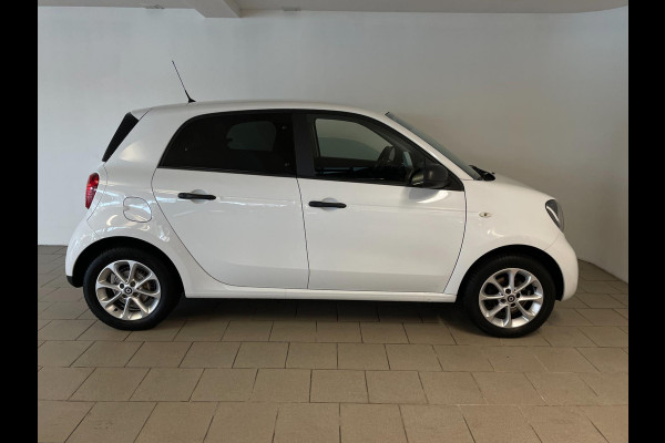 Smart Forfour 1.0 Business Solution AIRCO CRUISE BLUETOOTH ELEK RAMEN CENT VERG LM VELGEN PRIVACYGLAS ZEER NETTE AUTO