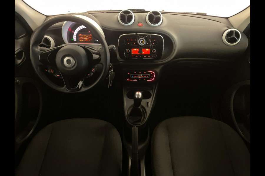 Smart Forfour 1.0 Business Solution AIRCO CRUISE BLUETOOTH ELEK RAMEN CENT VERG LM VELGEN PRIVACYGLAS ZEER NETTE AUTO