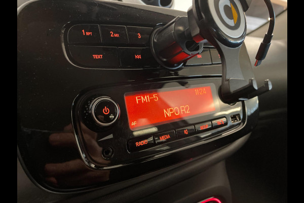 Smart Forfour 1.0 Business Solution AIRCO CRUISE BLUETOOTH ELEK RAMEN CENT VERG LM VELGEN PRIVACYGLAS ZEER NETTE AUTO