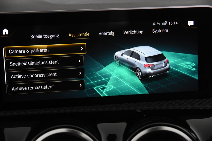 Mercedes-Benz A-Klasse 180 *1ste Eigenaar*Leer*Stoelverwarming*DAB* Mercedes-Benz A-Klasse 180 *1ste Eigenaar*Leer*Stoelverwarming*DAB*