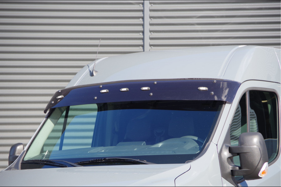 Renault Master T35 2.3 dCi L1H2 135PK, CAMERA, CRUISE, ZONNEKLEP LED, AIRCO, CARPLAY, PARKEERSENSOREN