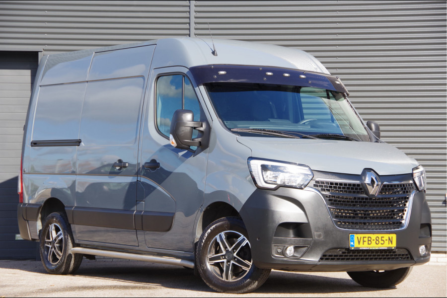 Renault Master T35 2.3 dCi L1H2 135PK, CAMERA, CRUISE, ZONNEKLEP LED, AIRCO, CARPLAY, PARKEERSENSOREN