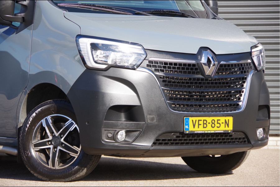 Renault Master T35 2.3 dCi L1H2 135PK, CAMERA, CRUISE, ZONNEKLEP LED, AIRCO, CARPLAY, PARKEERSENSOREN