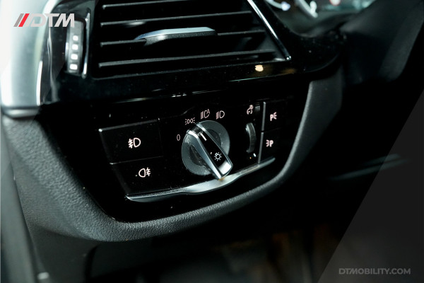 BMW 5 Serie Touring 525d High Executive | Pano | Stoeverkl. | 360 |
