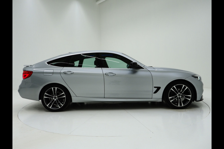 BMW 3-serie Gran Turismo 320i M-Sport 300PK Stage 1 | Panoramadak | Sfeerverlichting | Leder | LED | Keyless | Camera