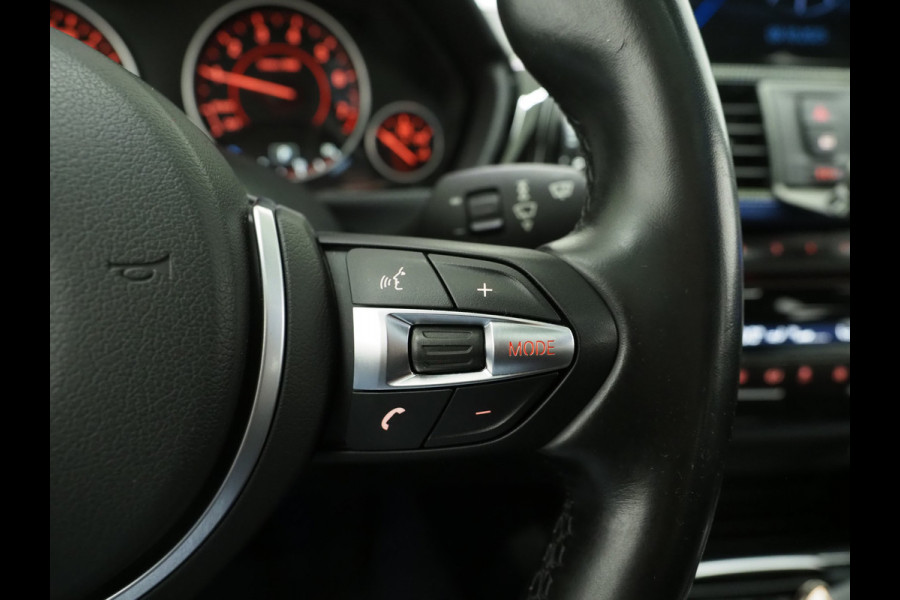 BMW 3-serie Gran Turismo 320i M-Sport 300PK Stage 1 | Panoramadak | Sfeerverlichting | Leder | LED | Keyless | Camera