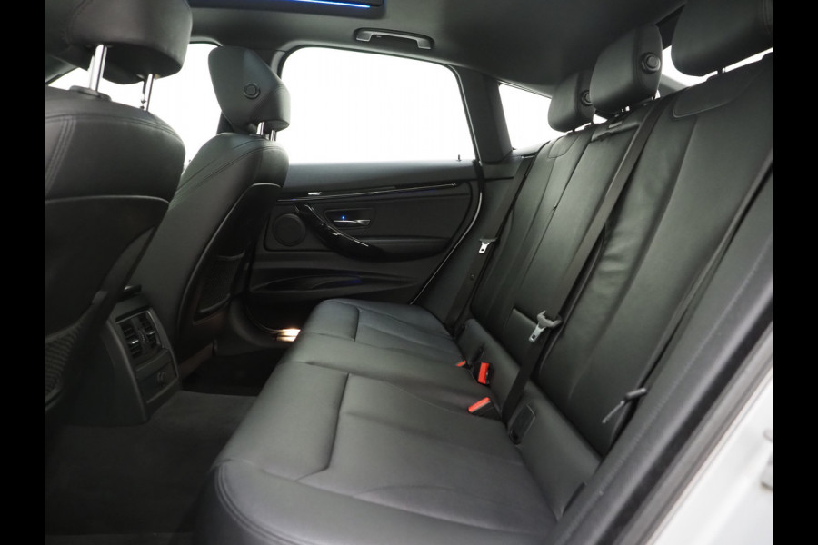 BMW 3-serie Gran Turismo 320i M-Sport 300PK Stage 1 | Panoramadak | Sfeerverlichting | Leder | LED | Keyless | Camera