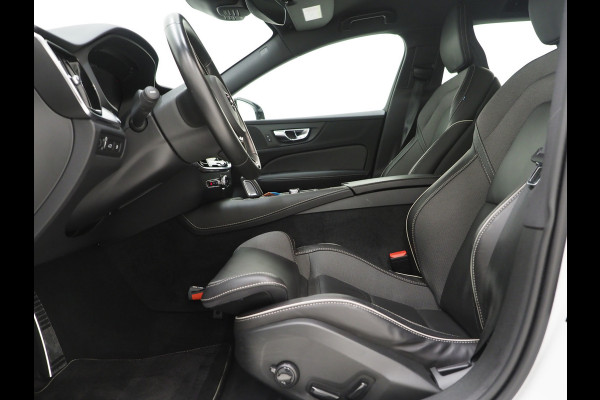 Volvo V60 2.0 T6 Recharge AWD R-Design | Panoramadak | Pilot Assist | Keyless | Camera | Memory | Carplay