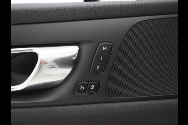 Volvo V60 2.0 T6 Recharge AWD R-Design | Panoramadak | Pilot Assist | Keyless | Camera | Memory | Carplay
