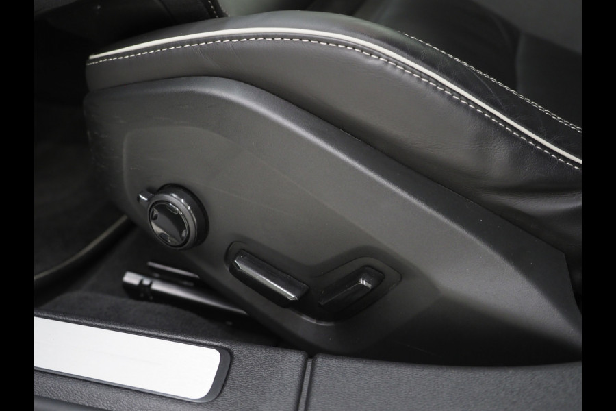 Volvo V60 2.0 T6 Recharge AWD R-Design | Panoramadak | Pilot Assist | Keyless | Camera | Memory | Carplay