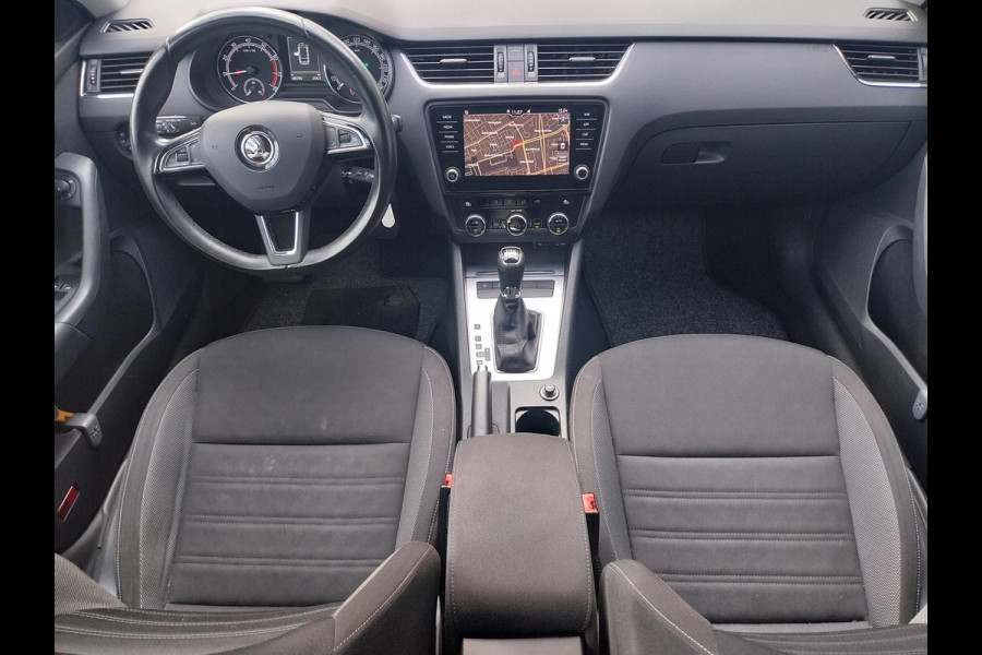 Škoda Octavia Combi 1.0 TSI Greentech Ambition Business Automaat | Navigatie | Trekhaak | Privacy Glass |