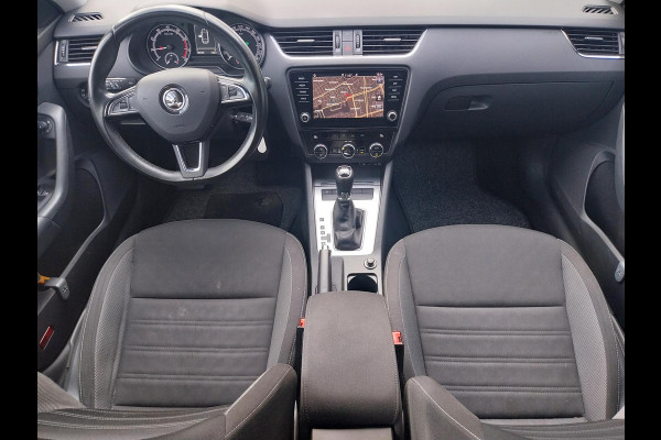 Škoda Octavia Combi 1.0 TSI Greentech Ambition Business Automaat | Navigatie | Trekhaak | Privacy Glass |
