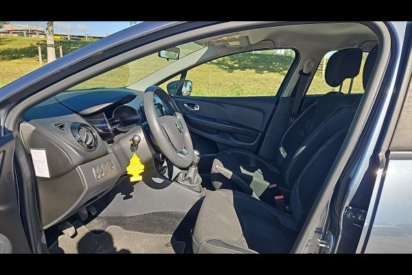 Renault Clio Estate 0.9 TCe Zen + RS-Sport Pack | Navigatie | 1e eigenaar | Privacy Glass |