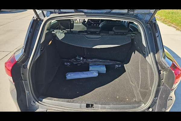 Renault Clio Estate 0.9 TCe Zen + RS-Sport Pack | Navigatie | 1e eigenaar | Privacy Glass |