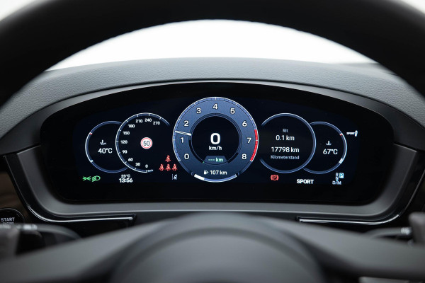 Porsche Cayenne 3.0 E-Hybrid |Pano|Krijt|SportChrono|Fabrieksgarantie t/m 2029| Porsche Cayenne 3.0 E-Hybrid |Pano|Krijt|SportChrono|Fabrieksgarantie t/m 2029|