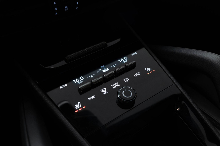 Porsche Cayenne 3.0 E-Hybrid |Pano|Krijt|SportChrono|Fabrieksgarantie t/m 2029| Porsche Cayenne 3.0 E-Hybrid |Pano|Krijt|SportChrono|Fabrieksgarantie t/m 2029|