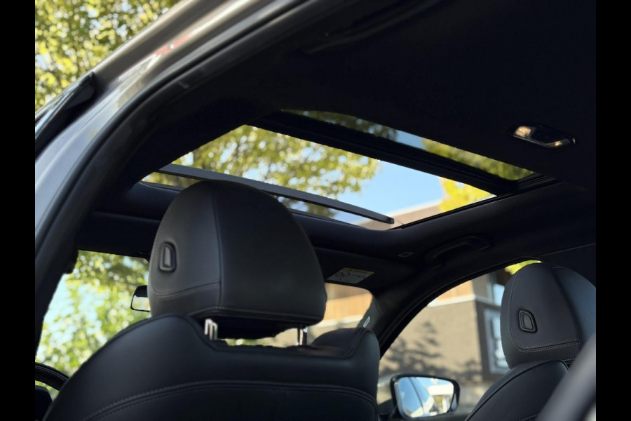 BMW 3-serie 330i High Executive Edition | M Sport | Pano, Leder, Navi, Stoelverw., PDC, Cruise, Climate | Dealeroh. | Individual |