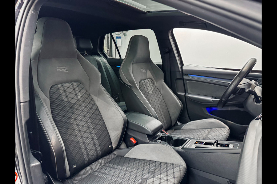 Volkswagen Golf 2.0 TDI 3x R-Line |Trekhaak|HUD|Harman/Kardon|Standkachel