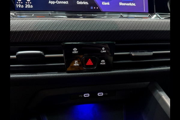 Volkswagen Golf 2.0 TDI 3x R-Line |Trekhaak|HUD|Harman/Kardon|Standkachel