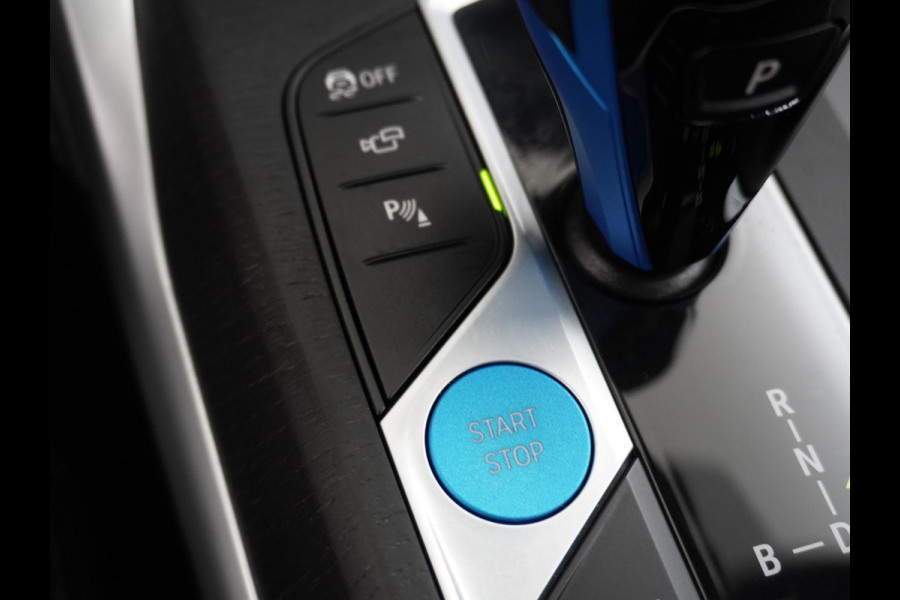 BMW i4 M50 M Sport 84 kWh RIJKLAAR INCL. GARANTIE | LASER | 360 CAMERA | ACTIVE CRUISE | 12mnd BOVAG GARANTIE