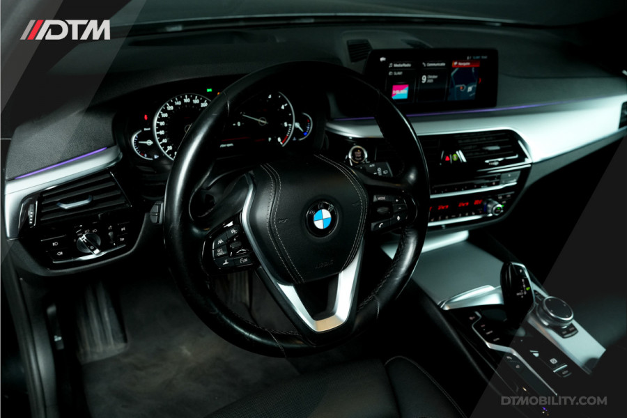 BMW 5 Serie Touring 525d High Executive | Pano | Stoeverkl. | 360 |