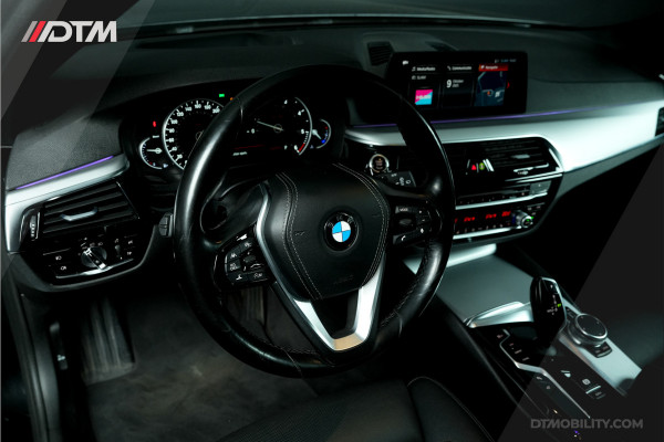 BMW 5 Serie Touring 525d High Executive | Pano | Stoeverkl. | 360 |