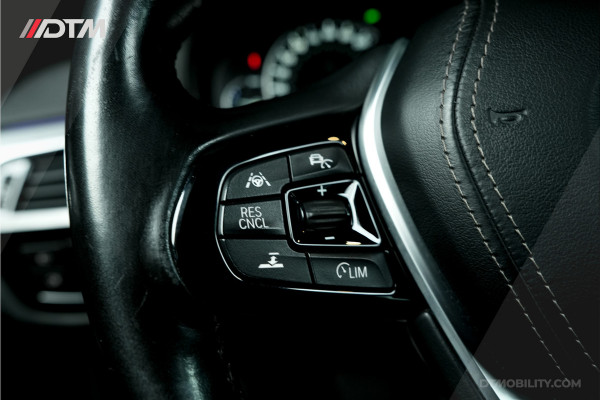 BMW 5 Serie Touring 525d High Executive | Pano | Stoeverkl. | 360 |