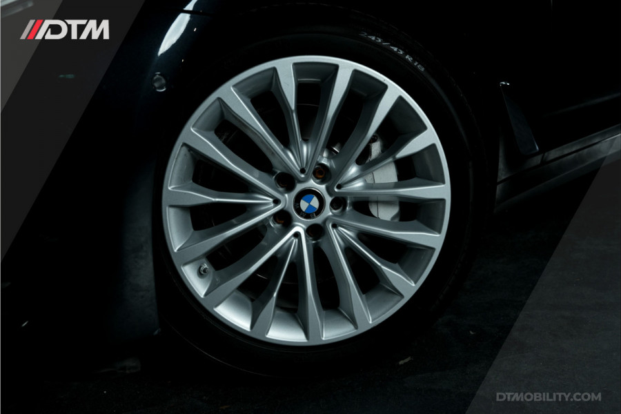 BMW 5 Serie Touring 525d High Executive | Pano | Stoeverkl. | 360 |