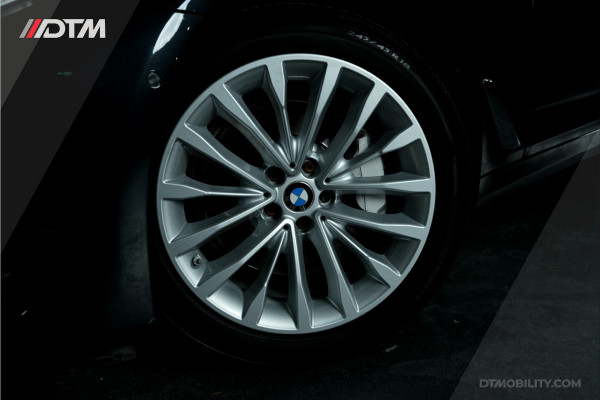 BMW 5 Serie Touring 525d High Executive | Pano | Stoeverkl. | 360 |