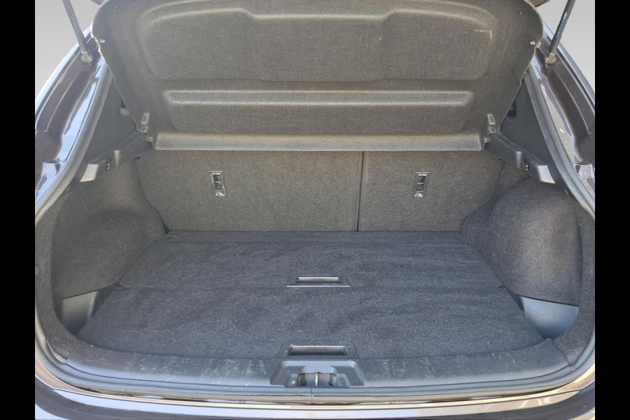 Nissan QASHQAI 1.3 DIG-T N-Connecta | WORDT VERWACHT | automaat | 160PK | navigatie | panoramadak | stoelverwarming | trekhaak