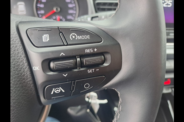 Kia Rio 1.0 T-GDi MHEV DynamicLine | LED | Trekhaak | Cruise | Camera | Stuur- en stoelverwarming | Navi |
