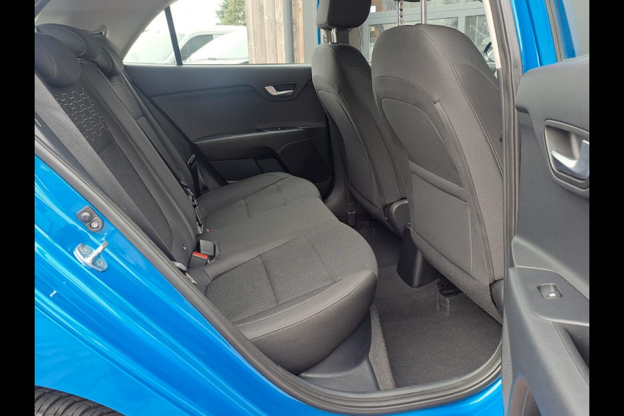 Kia Rio 1.0 T-GDi MHEV DynamicLine | LED | Trekhaak | Cruise | Camera | Stuur- en stoelverwarming | Navi |