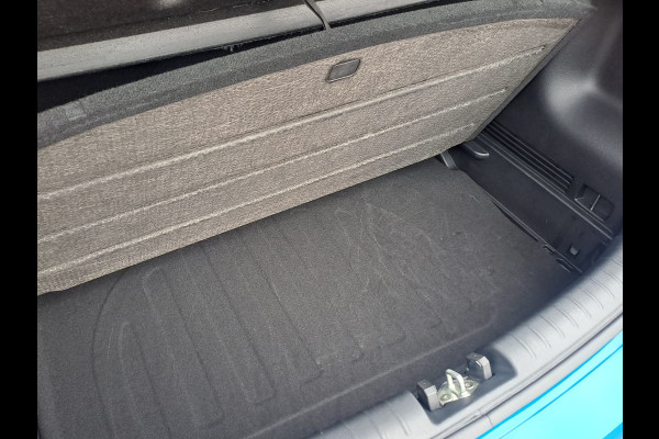 Kia Rio 1.0 T-GDi MHEV DynamicLine | LED | Trekhaak | Cruise | Camera | Stuur- en stoelverwarming | Navi |