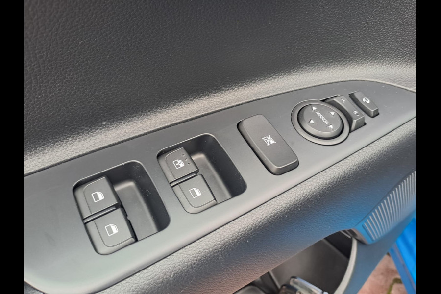 Kia Rio 1.0 T-GDi MHEV DynamicLine | LED | Trekhaak | Cruise | Camera | Stuur- en stoelverwarming | Navi |