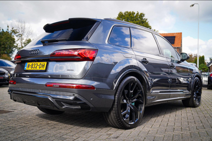 Audi Q7 55 TFSI Quattro Pro Line Plus | Panorama | Massage | Trekhaak | RS zetels | HUD | Adaptieve Cruise Control | Lane Assist |