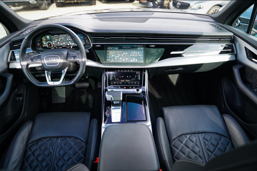 Audi Q7 55 TFSI Quattro Pro Line Plus | Panorama | Massage | Trekhaak | RS zetels | HUD | Adaptieve Cruise Control | Lane Assist |