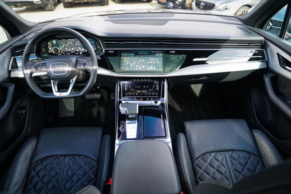 Audi Q7 55 TFSI Quattro Pro Line Plus | Panorama | Massage | Trekhaak | RS zetels | HUD | Adaptieve Cruise Control | Lane Assist |