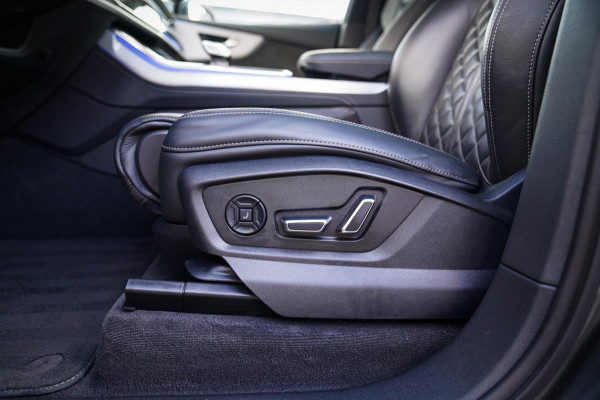 Audi Q7 55 TFSI Quattro Pro Line Plus | Panorama | Massage | Trekhaak | RS zetels | HUD | Adaptieve Cruise Control | Lane Assist |