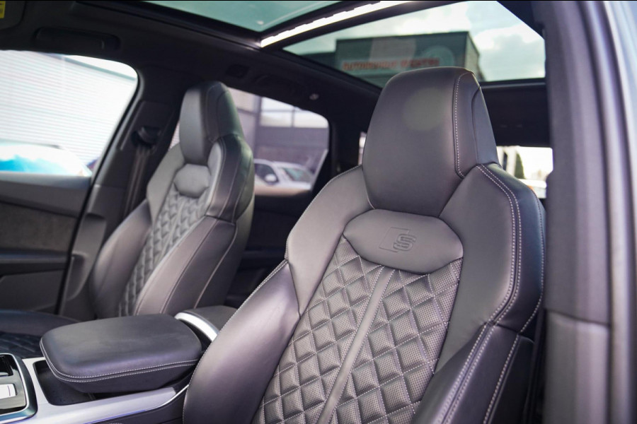 Audi Q7 55 TFSI Quattro Pro Line Plus | Panorama | Massage | Trekhaak | RS zetels | HUD | Adaptieve Cruise Control | Lane Assist |