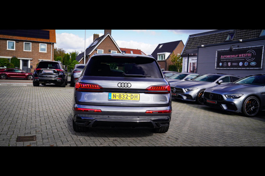 Audi Q7 55 TFSI Quattro Pro Line Plus | Panorama | Massage | Trekhaak | RS zetels | HUD | Adaptieve Cruise Control | Lane Assist |