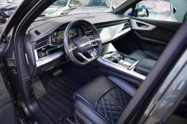 Audi Q7 55 TFSI Quattro Pro Line Plus | Panorama | Massage | Trekhaak | RS zetels | HUD | Adaptieve Cruise Control | Lane Assist |