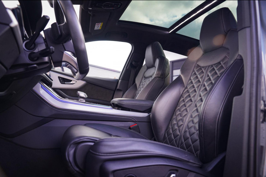 Audi Q7 55 TFSI Quattro Pro Line Plus | Panorama | Massage | Trekhaak | RS zetels | HUD | Adaptieve Cruise Control | Lane Assist |