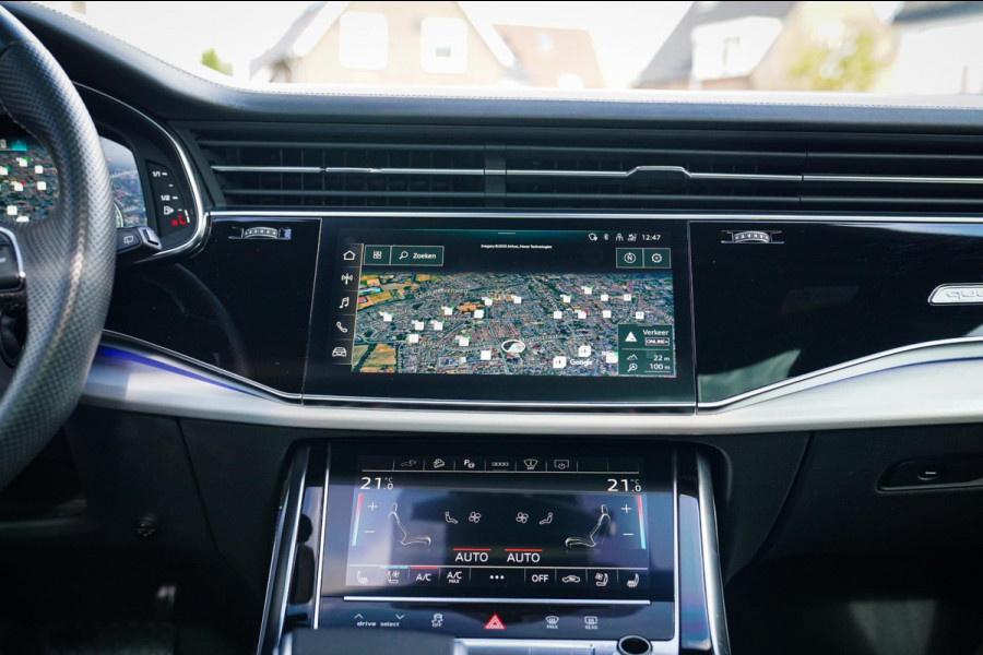 Audi Q7 55 TFSI Quattro Pro Line Plus | Panorama | Massage | Trekhaak | RS zetels | HUD | Adaptieve Cruise Control | Lane Assist |